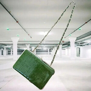 Vintage Kelly Green Leather Classic Chic Mod Retro Handbag